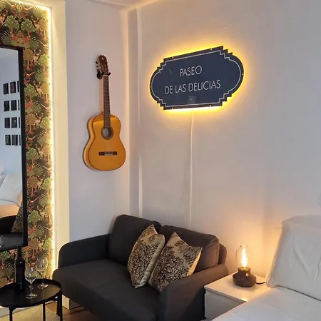 Privada En Zona Tranquila Seville