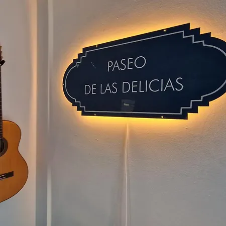 Privada En Zona Tranquila * Seville