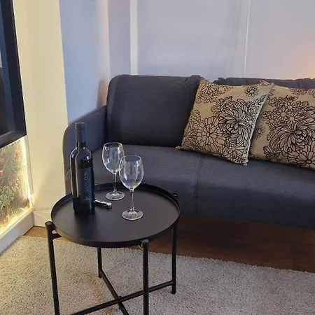 Privada En Zona Tranquila Sevilla
